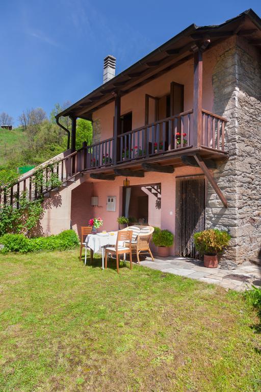 Casa Rural Pandelo Guest House Vega de Valcarce Exterior foto